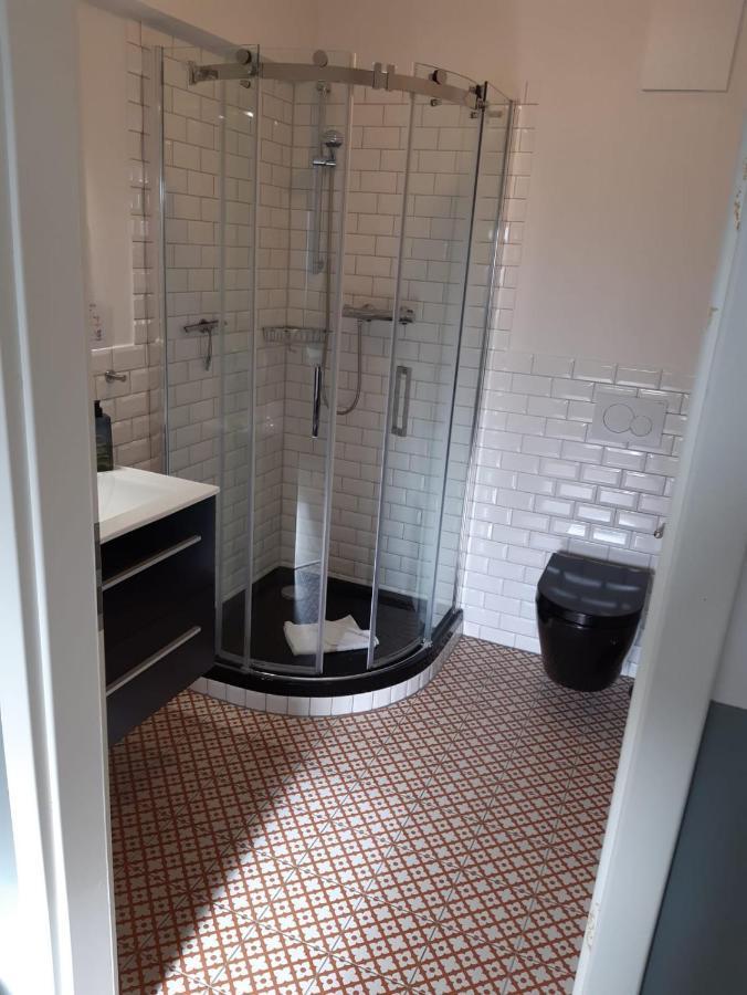 Wellenreiter Hotell Tating Eksteriør bilde
