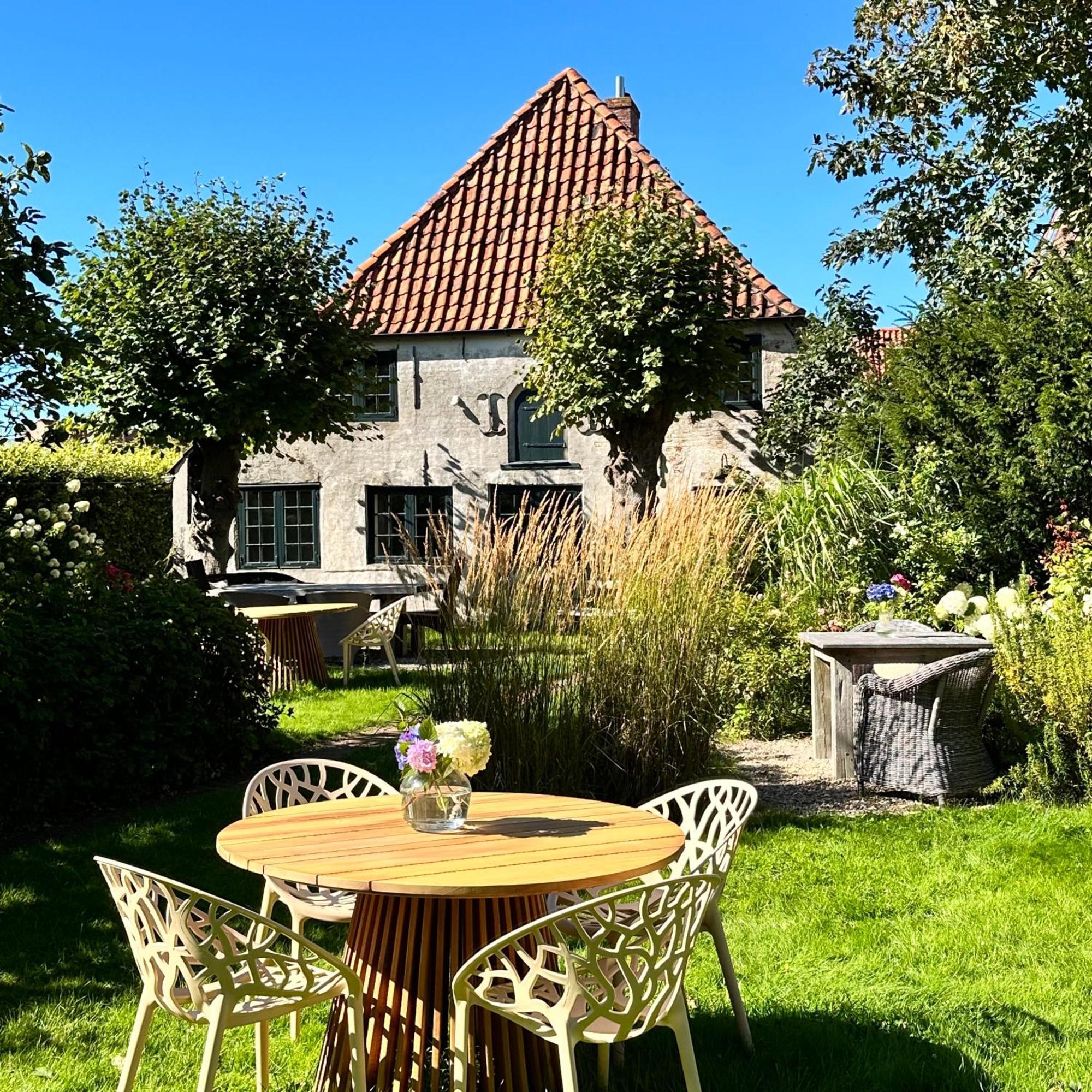 Wellenreiter Hotell Tating Eksteriør bilde